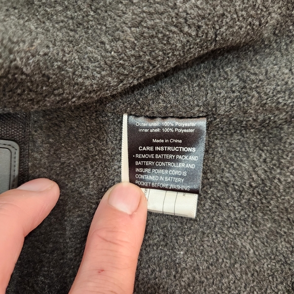 Milwaukee Mens XL M12 Heated Gear Black Vest Only Ripstop Like New Condition - Picture 9 of 13